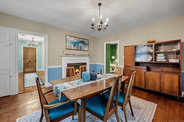 $364,900 | 160 Boston Road, Middletown, CT 06457