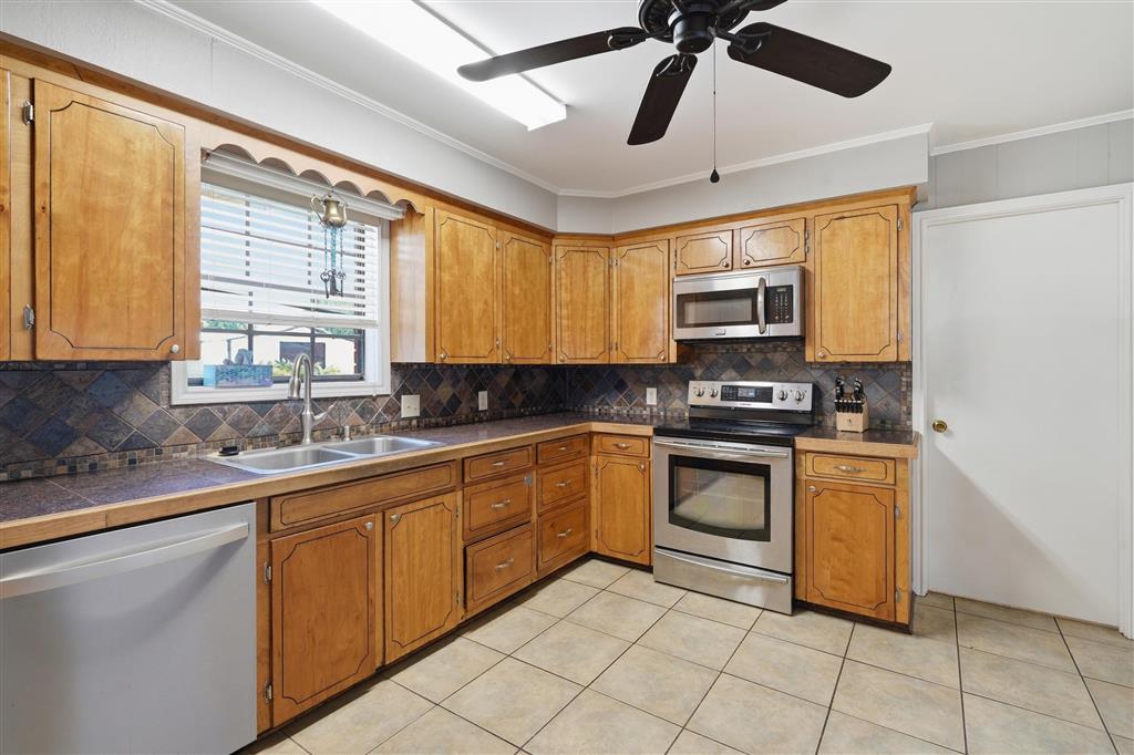 115 Ben Harris Road Lake Charles, LA 70607 - Photo 13 of 26