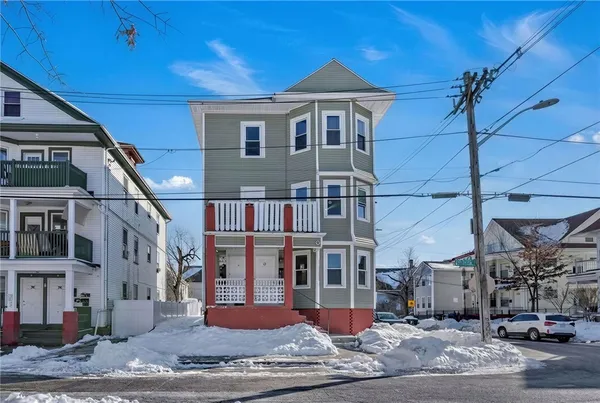 $849,900 | 38 Mitchell Street, Providence, RI 02907