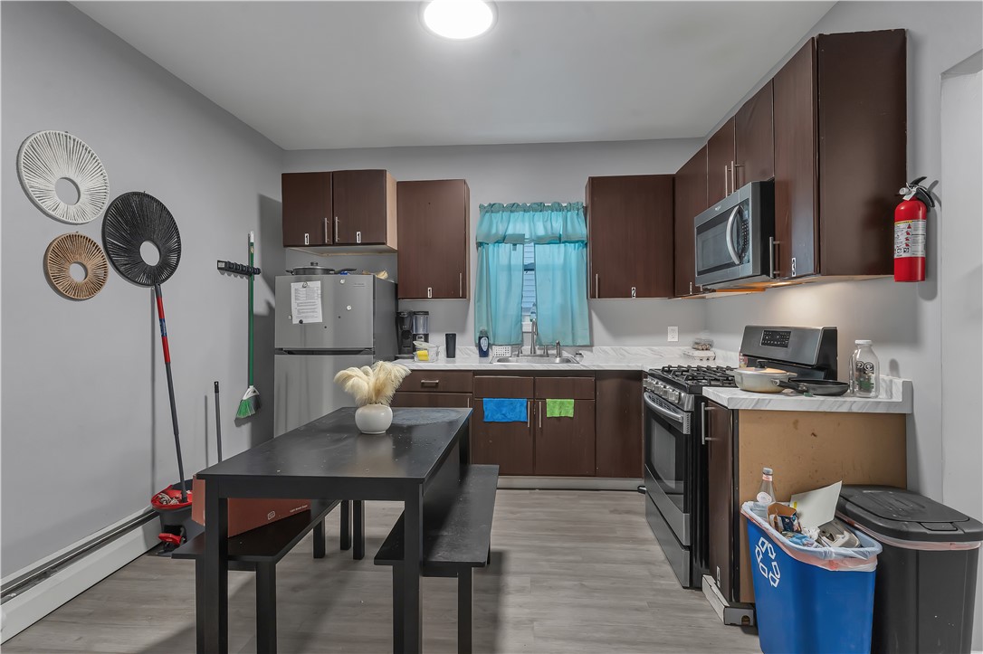 38 Mitchell Street Providence, RI 02907 - Photo 13 of 37