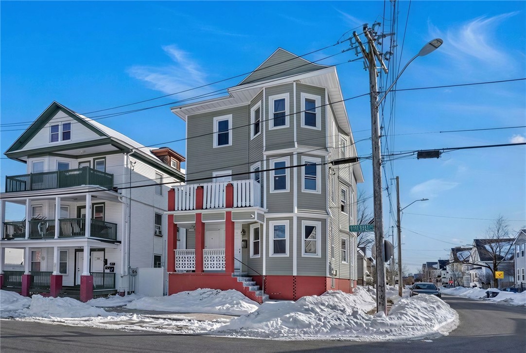 38 Mitchell Street Providence, RI 02907 - Photo 3 of 37