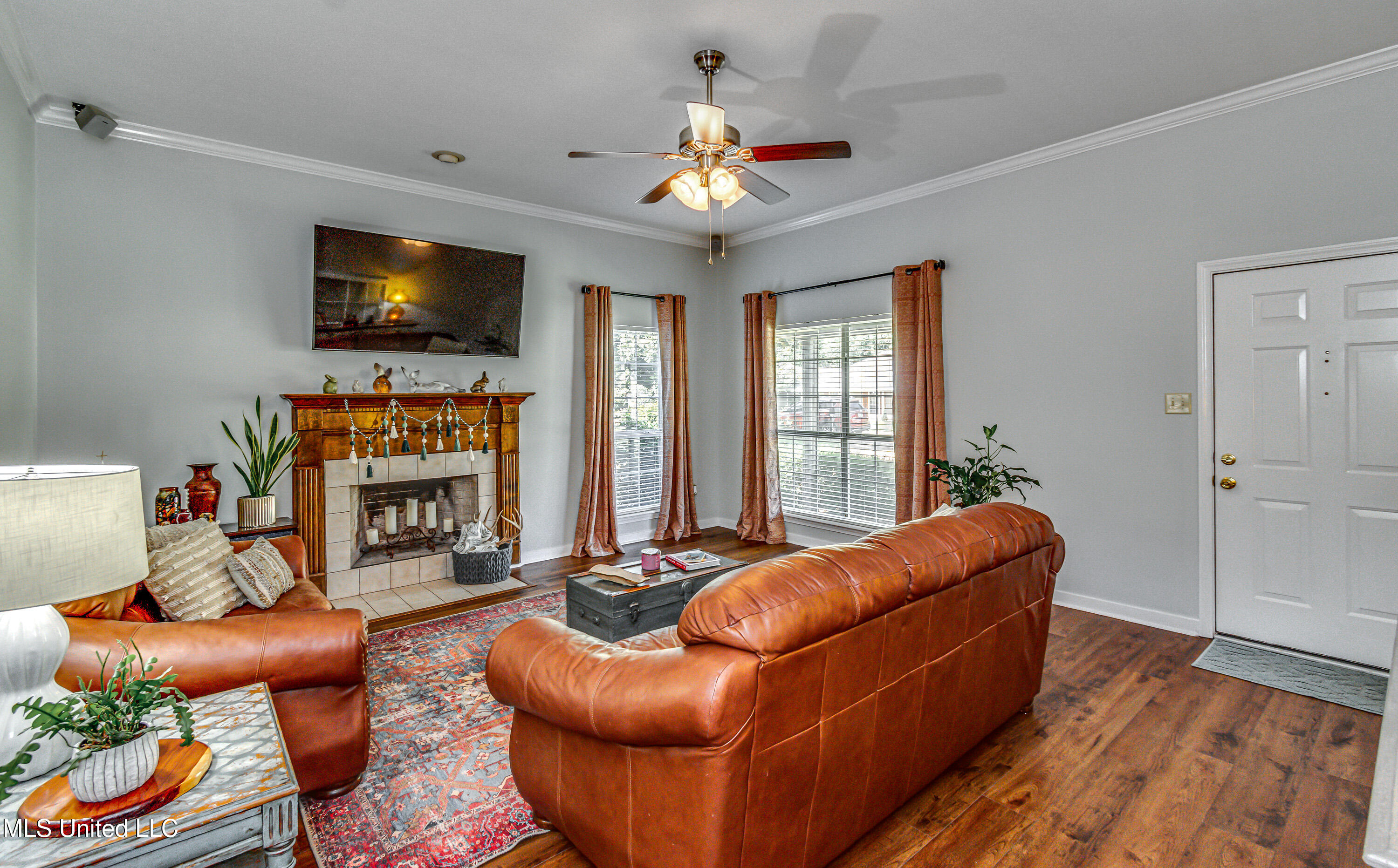 1021 Laurel Drive Flowood, MS 39232 - Photo 11 of 57 Living