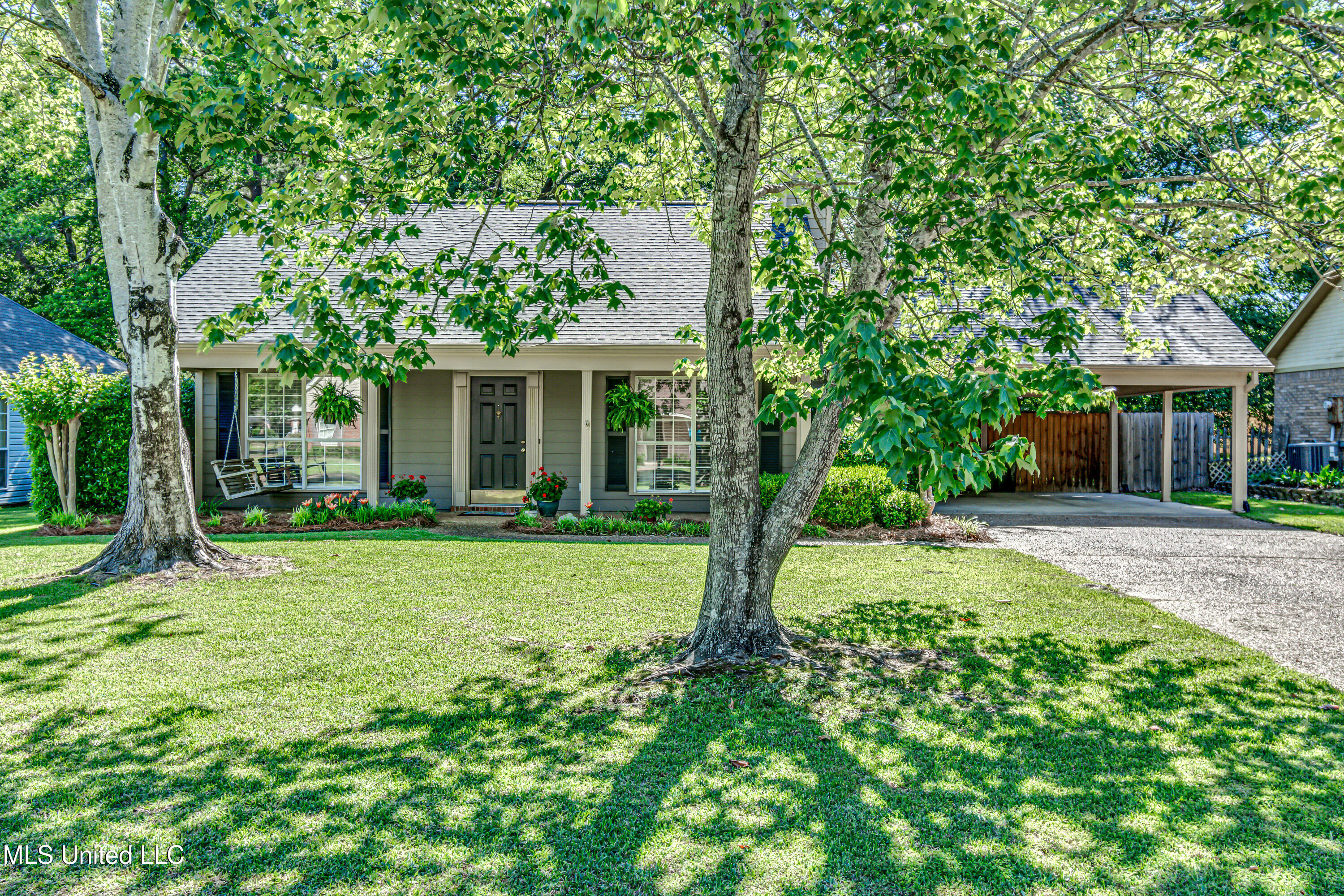 1021 Laurel Drive Flowood, MS 39232 - Photo 3 of 57 Front Exterior