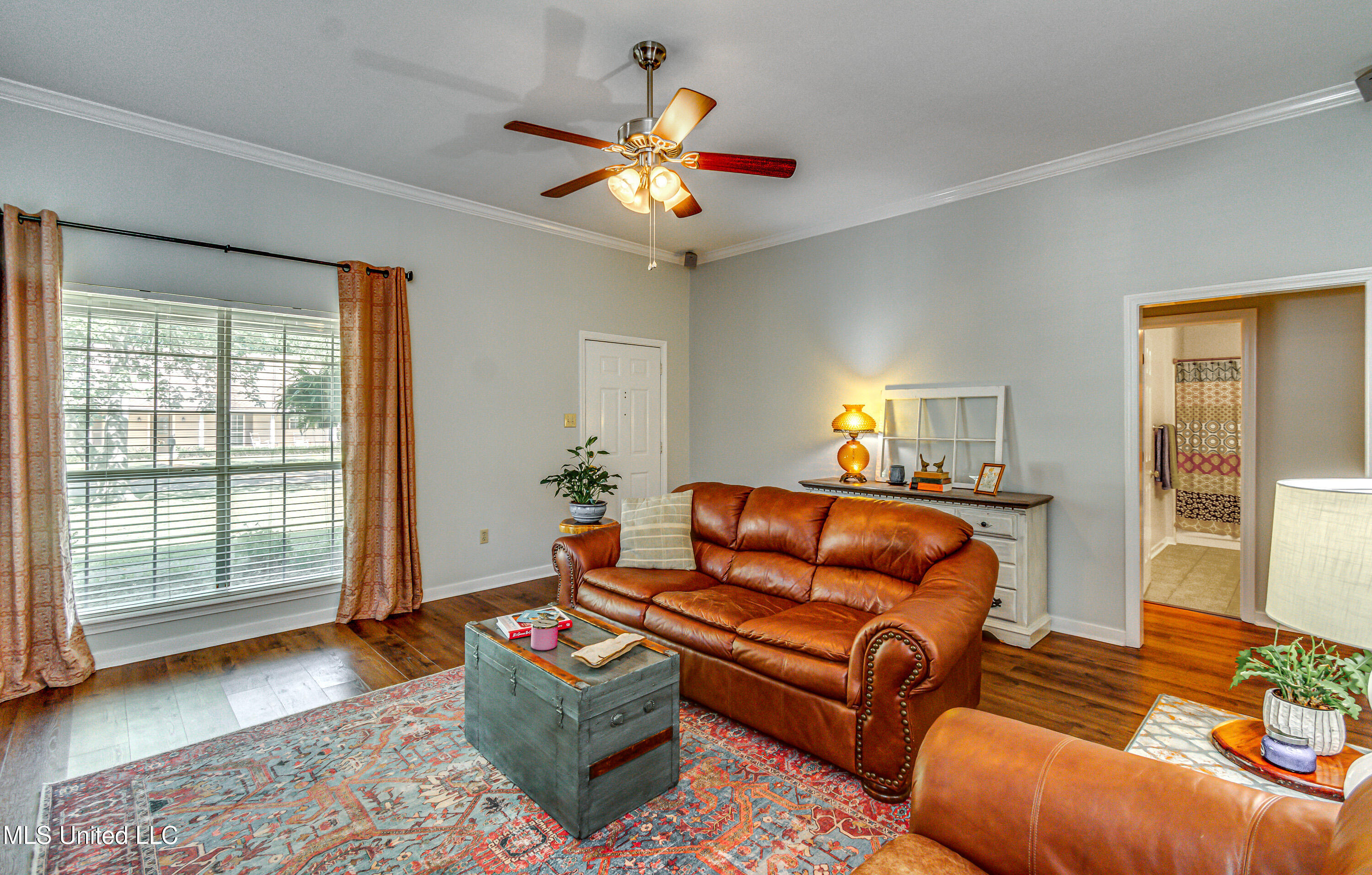 1021 Laurel Drive Flowood, MS 39232 - Photo 8 of 57 Living