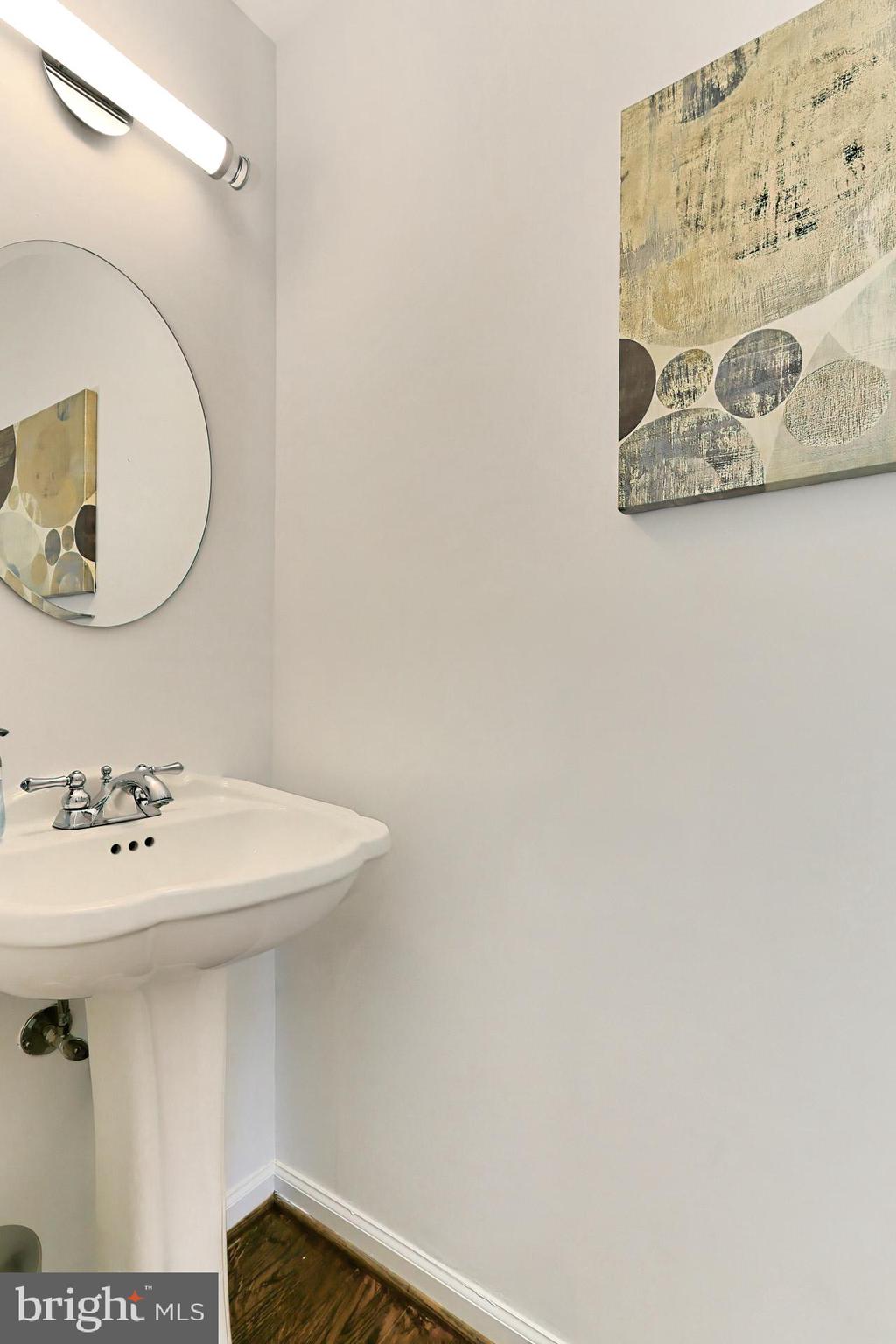 7705 Lear Road McLean, VA 22102 - Photo 19 of 40