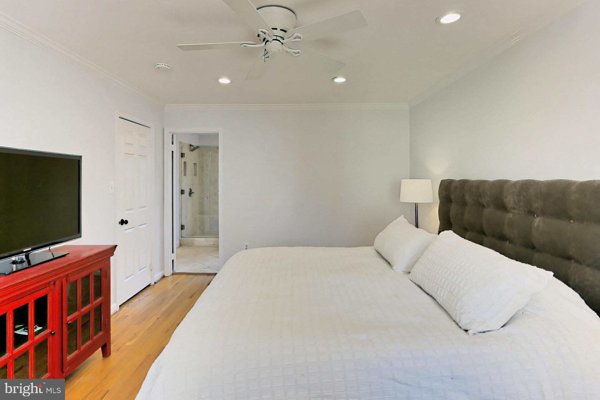 7705 Lear Road McLean, VA 22102 - Photo 23 of 40