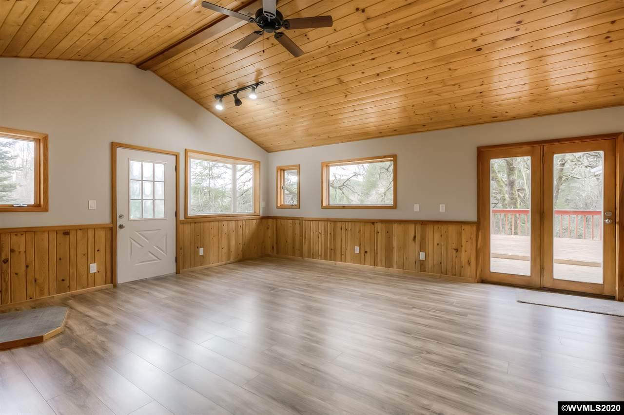 22975 Spirit Mountain Road Grand Ronde, OR 97347 - Photo 17 of 40