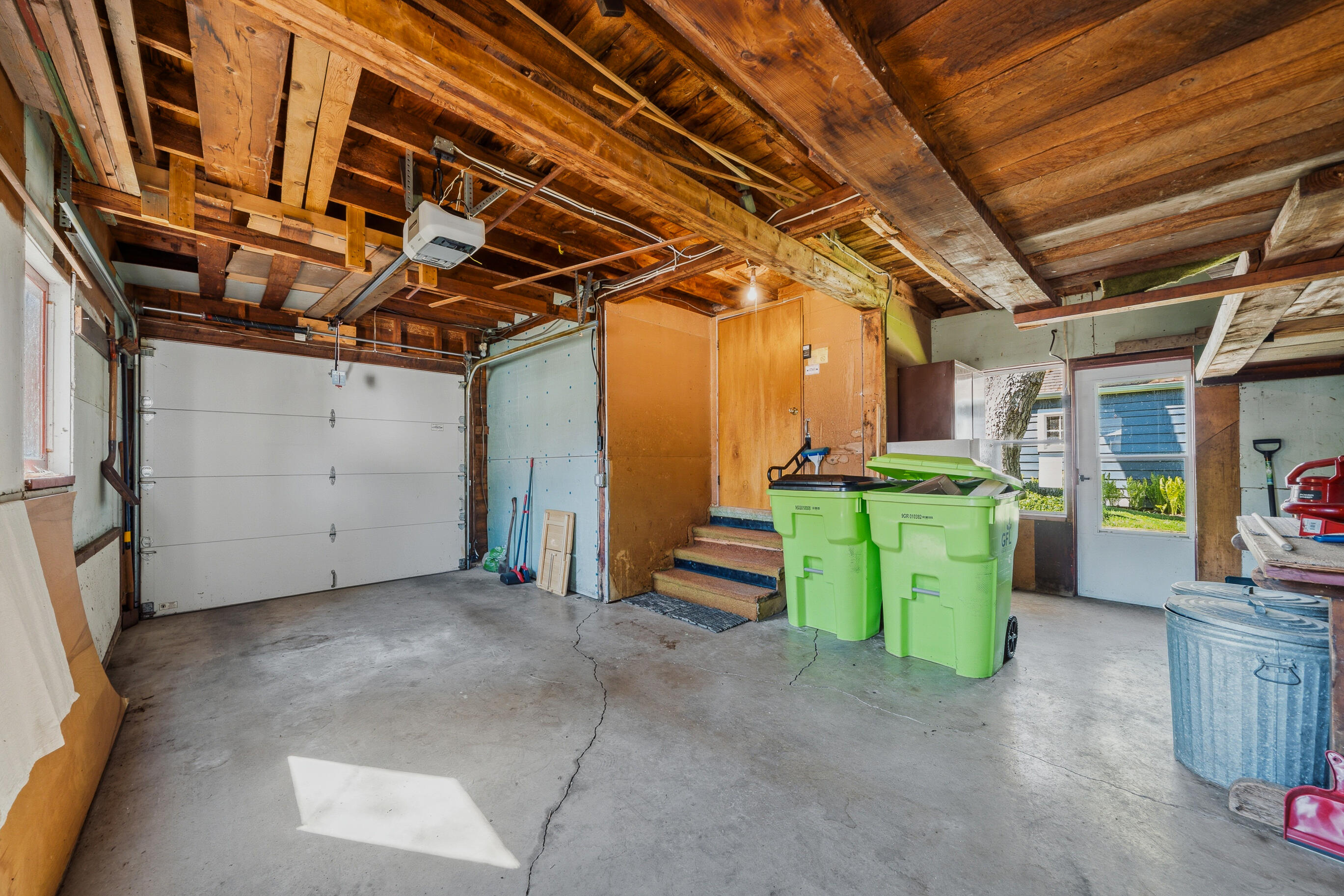1205 Barnes Street Delavan, WI 53115 - Photo 26 of 29 Z. Garage