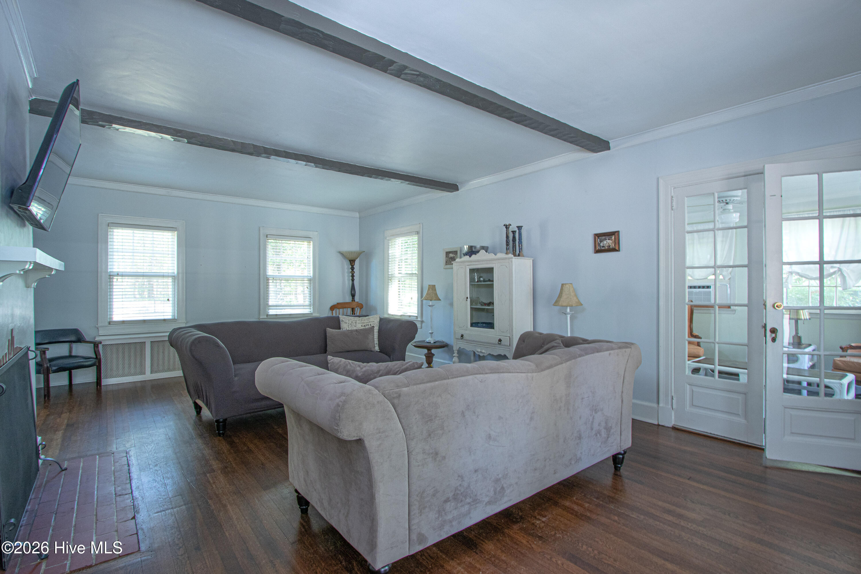 310 East Morganton Road Southern Pines, NC 28387 - Photo 7 of 37 LivingRoom4