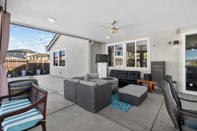 $659,000 | 1753 Sea Cliff Court, Plumas Lake, CA 95961