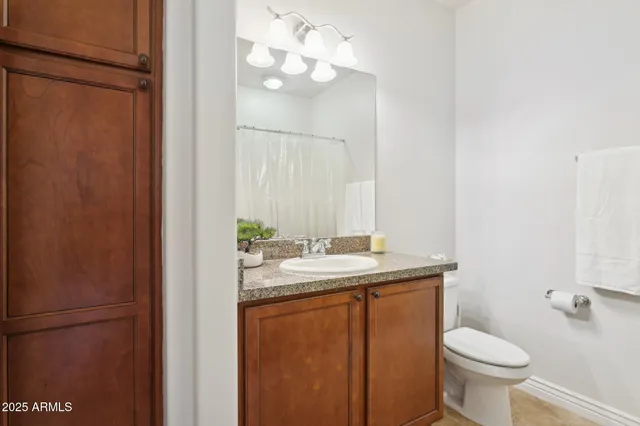 $465,000 | 5350 East Deer Valley Drive, Unit 4267, Phoenix, AZ 85054