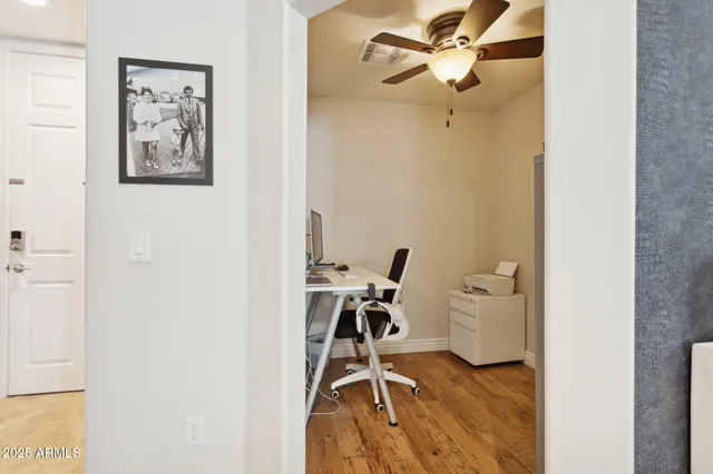 $465,000 | 5350 East Deer Valley Drive, Unit 4267, Phoenix, AZ 85054