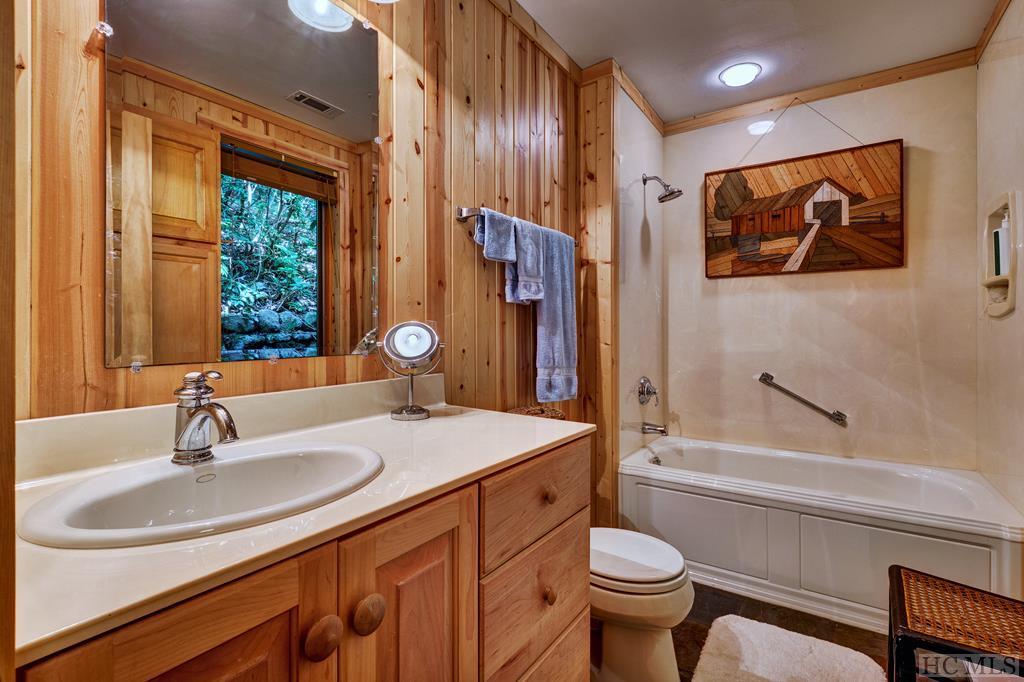 239 Clear Creek Road Highlands, NC 28741 - Photo 22 of 27 Gallery Image 22