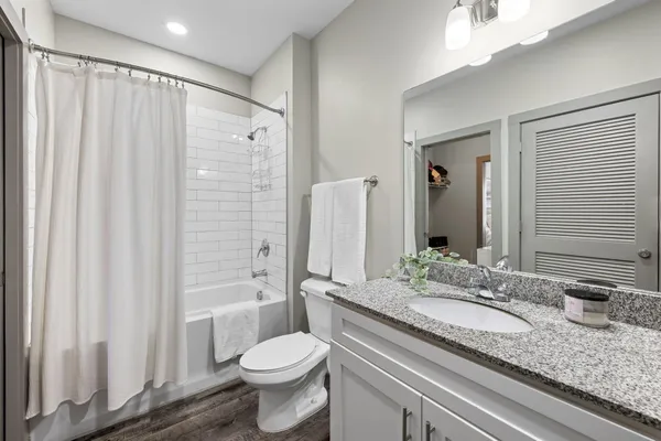 $319,900 | 782 Riverfront Parkway, Unit 416, Chattanooga, TN 37402