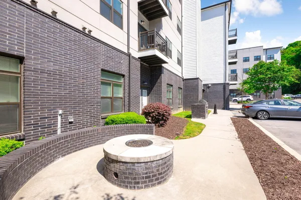 $319,900 | 782 Riverfront Parkway, Unit 416, Chattanooga, TN 37402