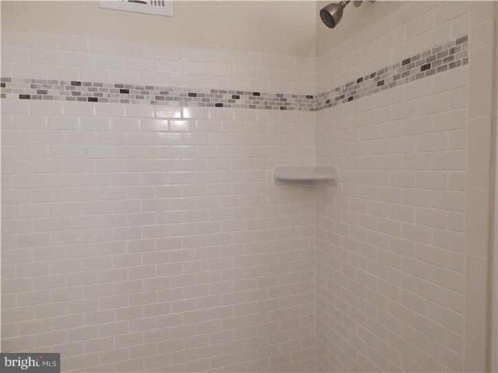 1021 Mueller Road Warminster, PA 18974 - Photo 20 of 25 Gallery Image 20