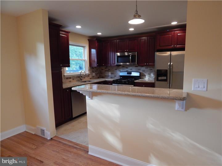 1021 Mueller Road Warminster, PA 18974 - Photo 9 of 25 Gallery Image 9