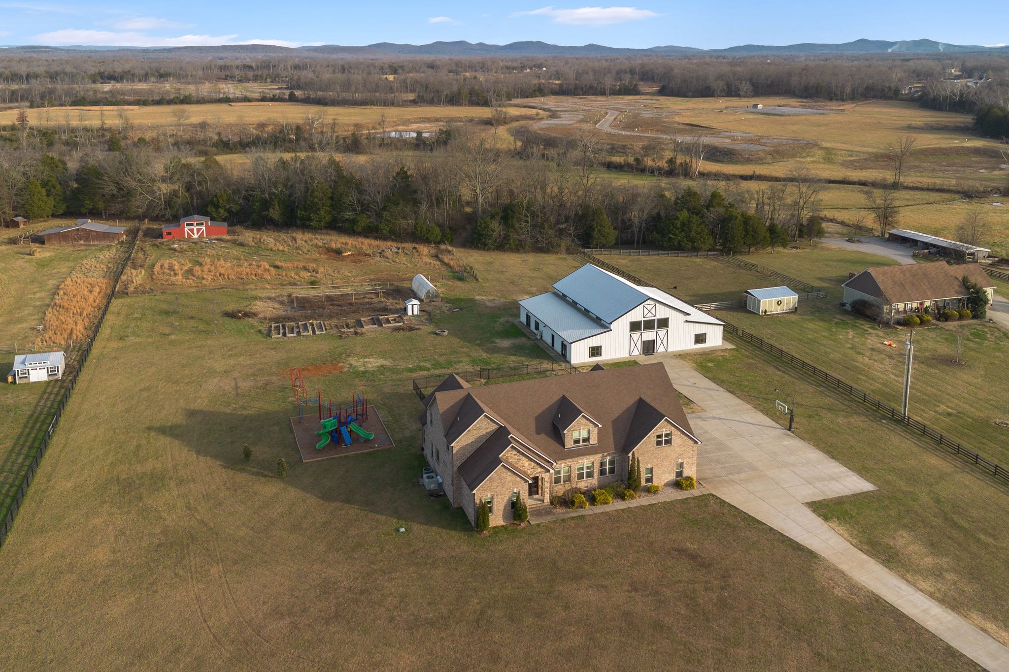7607 Midland Road Christiana, TN 37037 - Photo 4 of 48 a view of a lake with houses