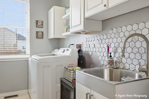 $674,900 | 491 Saratoga Circle, Algonquin, IL 60102