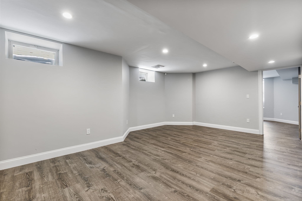 83 Centre Street, Unit 1 Boston, MA 02124 - Photo 11 of 19