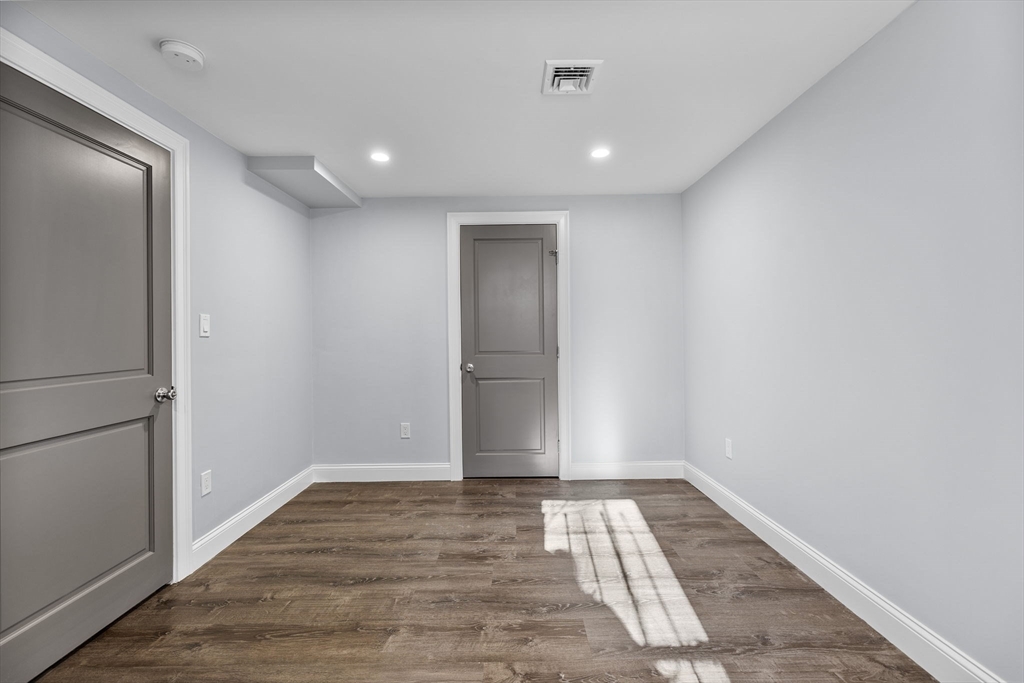 83 Centre Street, Unit 1 Boston, MA 02124 - Photo 10 of 19