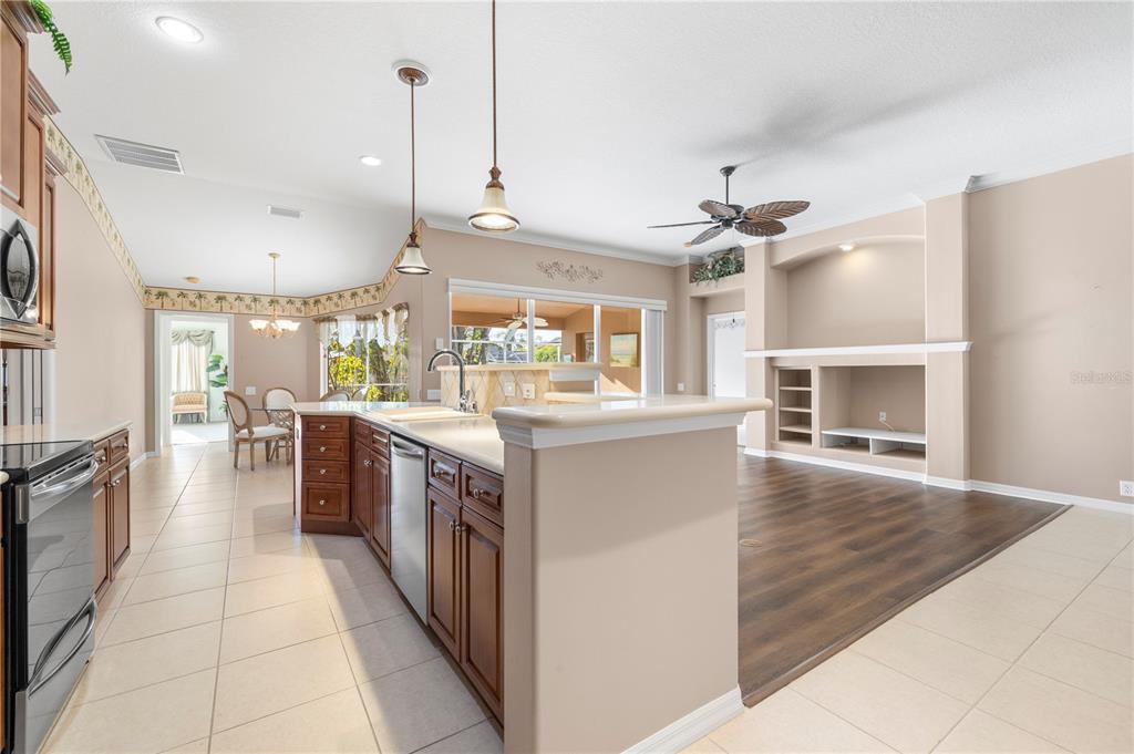 2125 Gold Dust Court New Port Richey, FL 34655 - Photo 19 of 54 a large kitchen with a large counter top