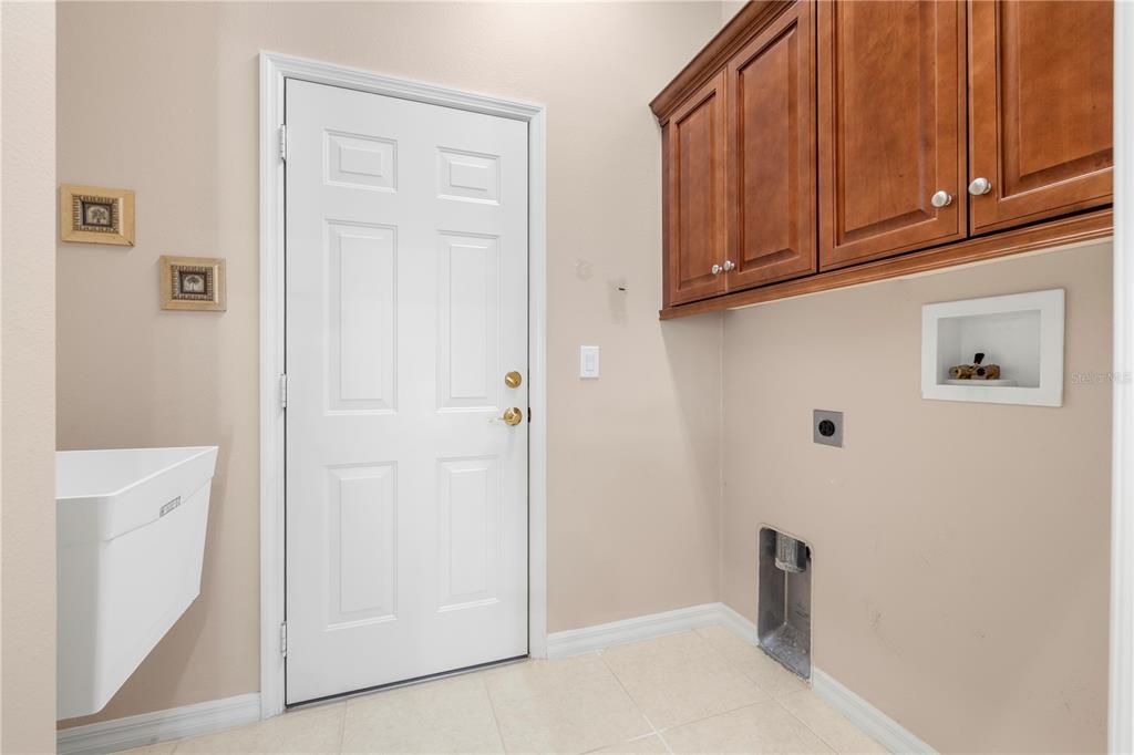 2125 Gold Dust Court New Port Richey, FL 34655 - Photo 23 of 54 a view of an empty room
