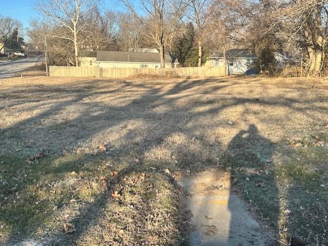 315 East Maple Street Nevada, MO 64772 - Photo 1 of 1