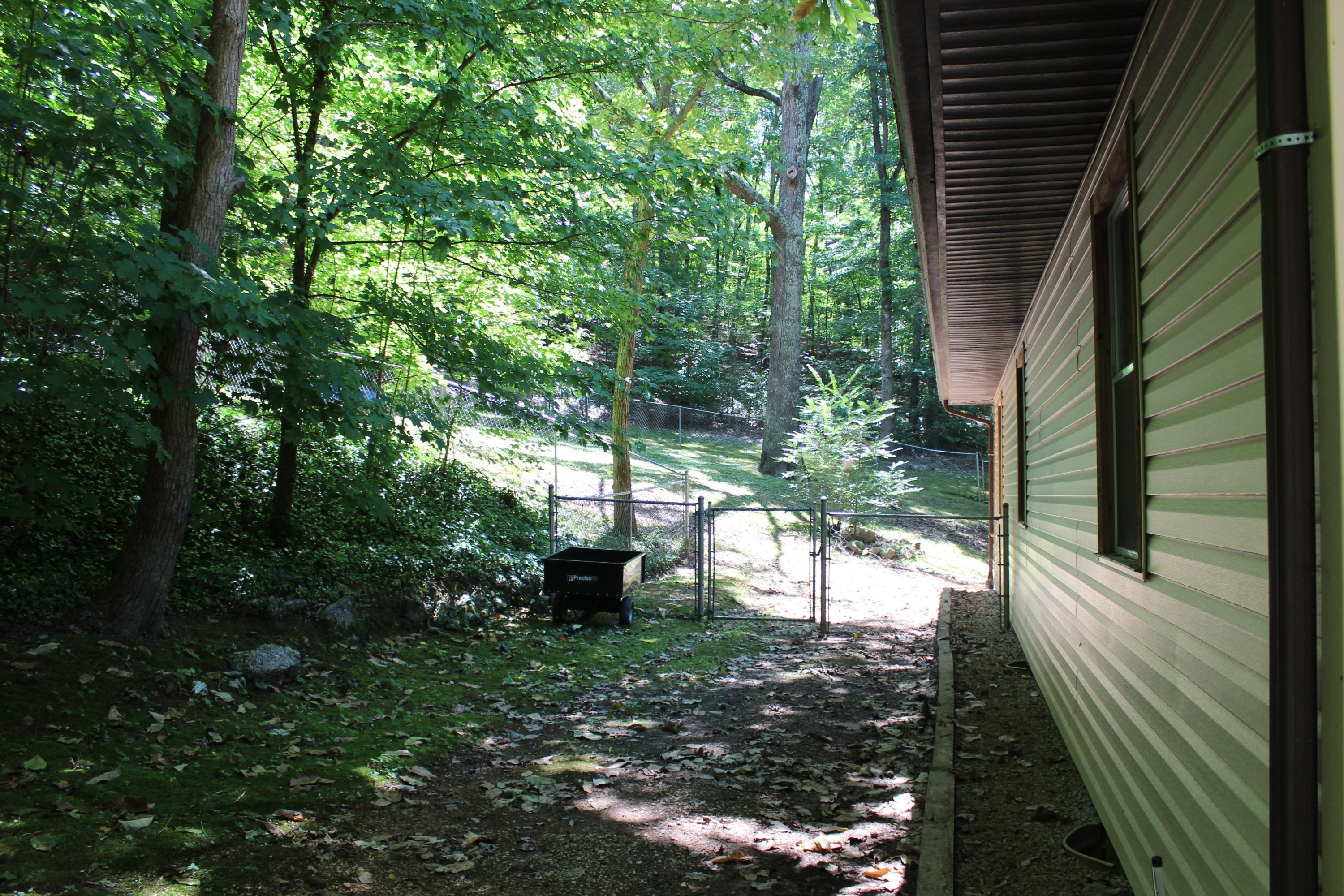 153 McMurray Road Kingston, TN 37763 - Photo 23 of 27 IMG_6057