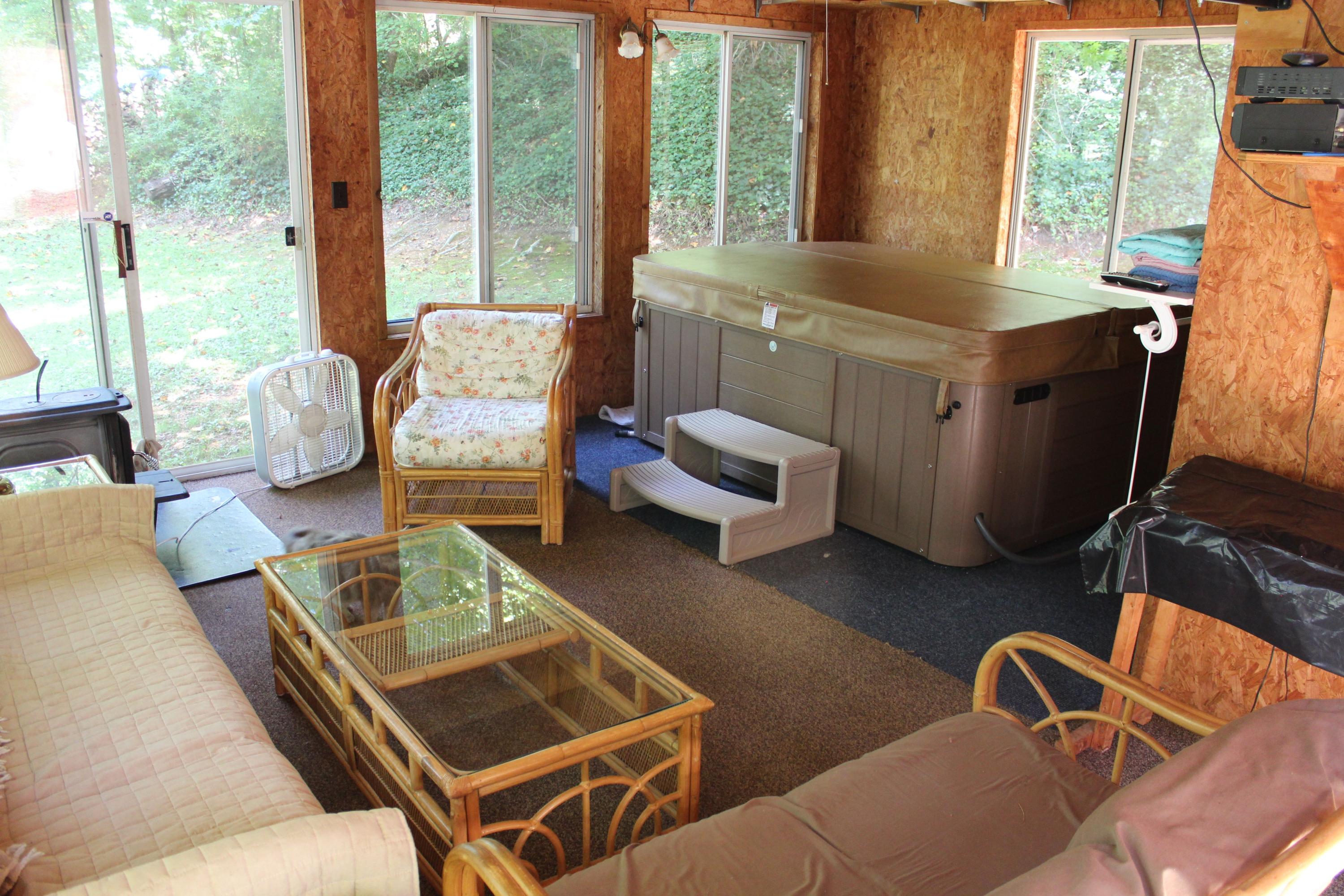 153 McMurray Road Kingston, TN 37763 - Photo 5 of 27 IMG_6054