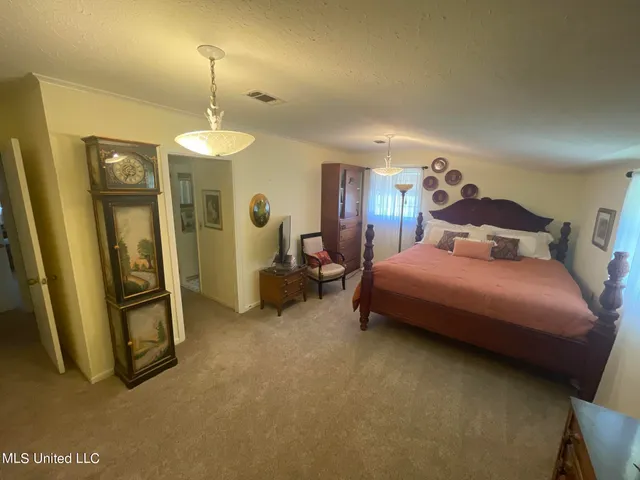 $459,000 | 13137 Old Port Gibson Road, Utica, MS 39175