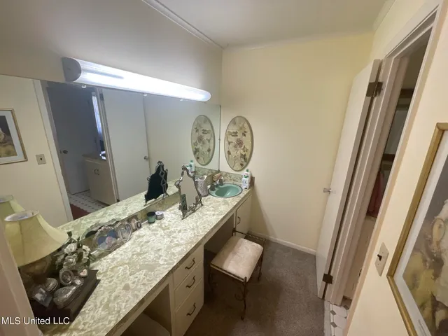 $459,000 | 13137 Old Port Gibson Road, Utica, MS 39175