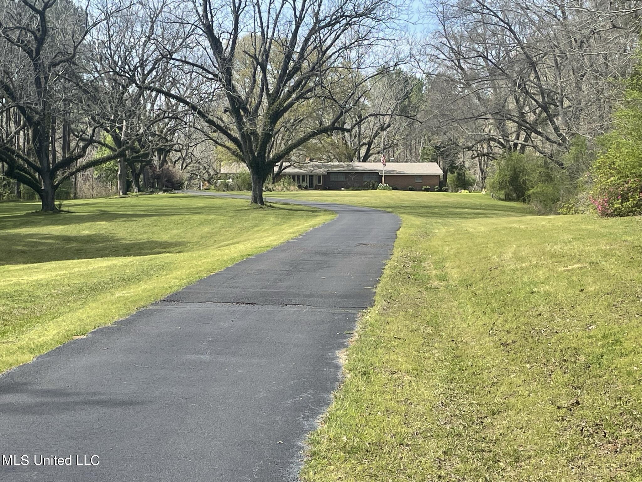 13137 Old Port Gibson Road Utica, MS 39175 - Photo 29 of 29 Drive 2