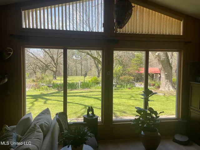 $459,000 | 13137 Old Port Gibson Road, Utica, MS 39175