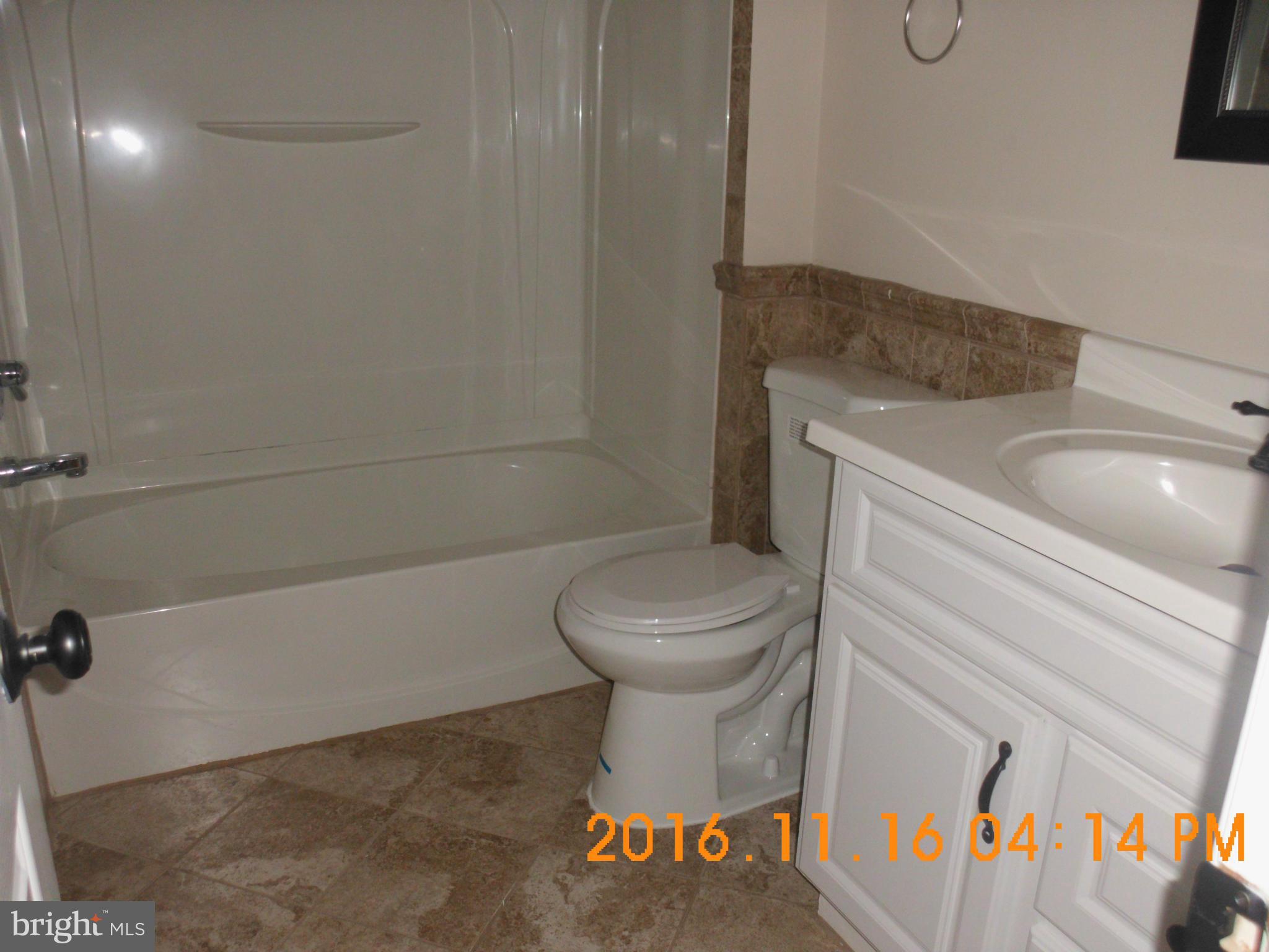 2917 Gold Mine Road Brookeville, MD 20833 - Photo 22 of 26 Bath