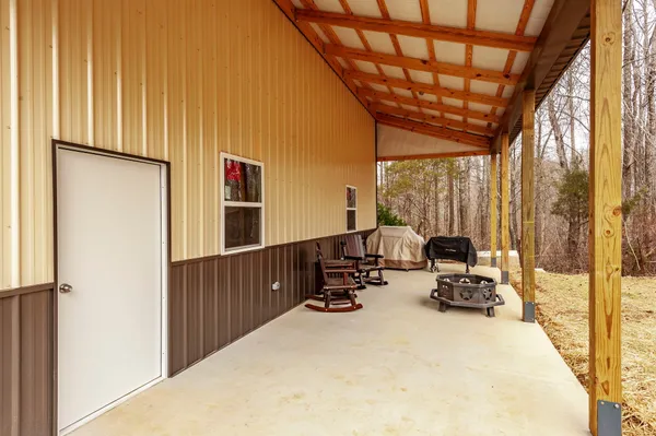 $599,000 | 1251 Smith Thompson Road, Bethpage, TN 37022