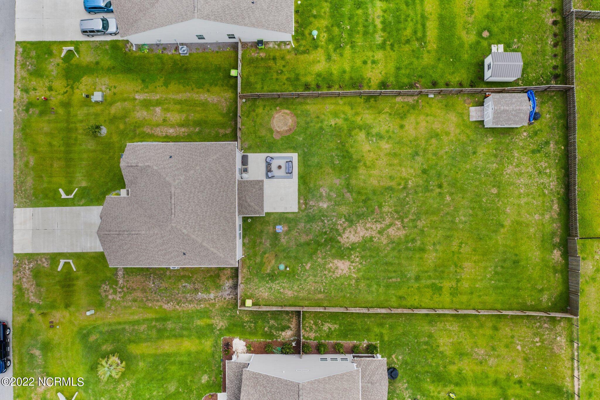 79 Colonial Heights Drive Hampstead, NC 28443 - Photo 3 of 37 12-web-or-mls-DJI_0962