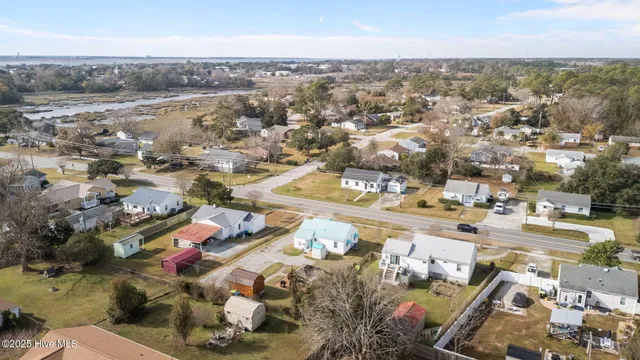 $293,000 | 908 North 20th Street, Morehead City, NC 28557