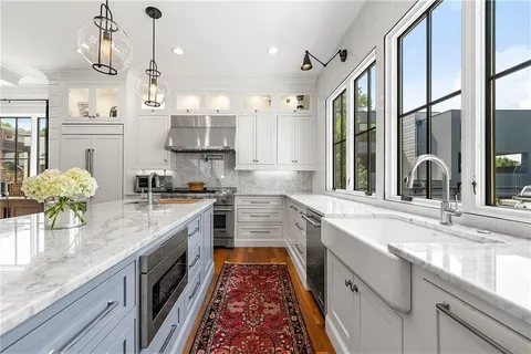 $1,550,000 | 612 Fortune Place Northeast, Atlanta, GA 30312