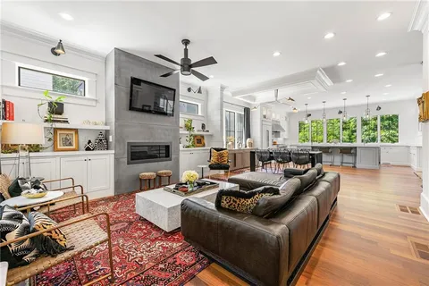 $1,550,000 | 612 Fortune Place Northeast, Atlanta, GA 30312