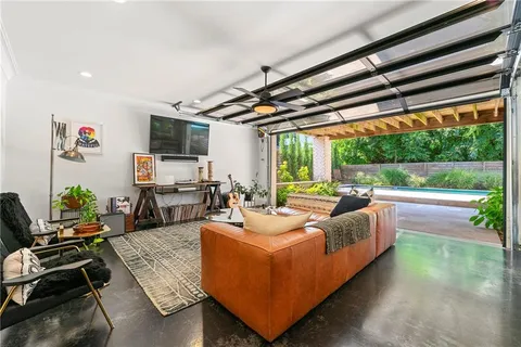 $1,550,000 | 612 Fortune Place Northeast, Atlanta, GA 30312