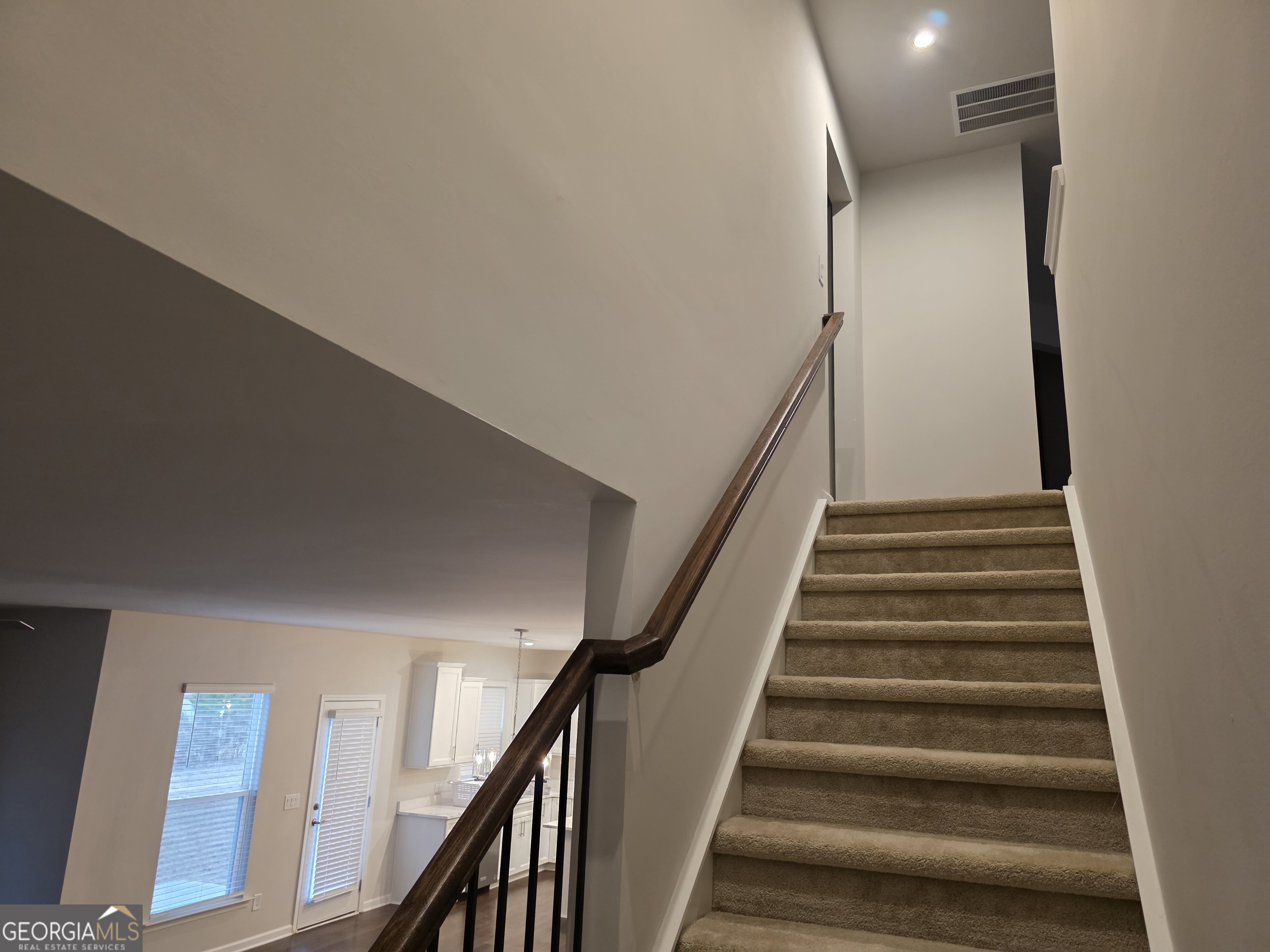 196 Riverclub Road Acworth, GA 30101 - Photo 6 of 11