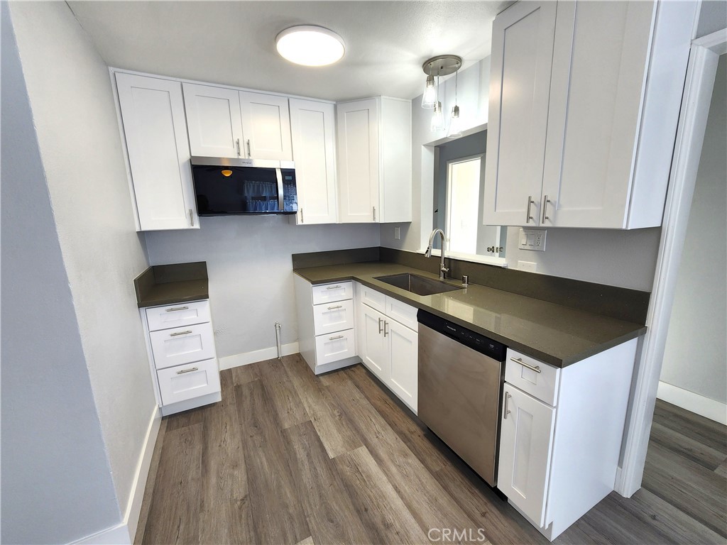 9448 Rendalia Street Bellflower, CA 90706 - Photo 4 of 15