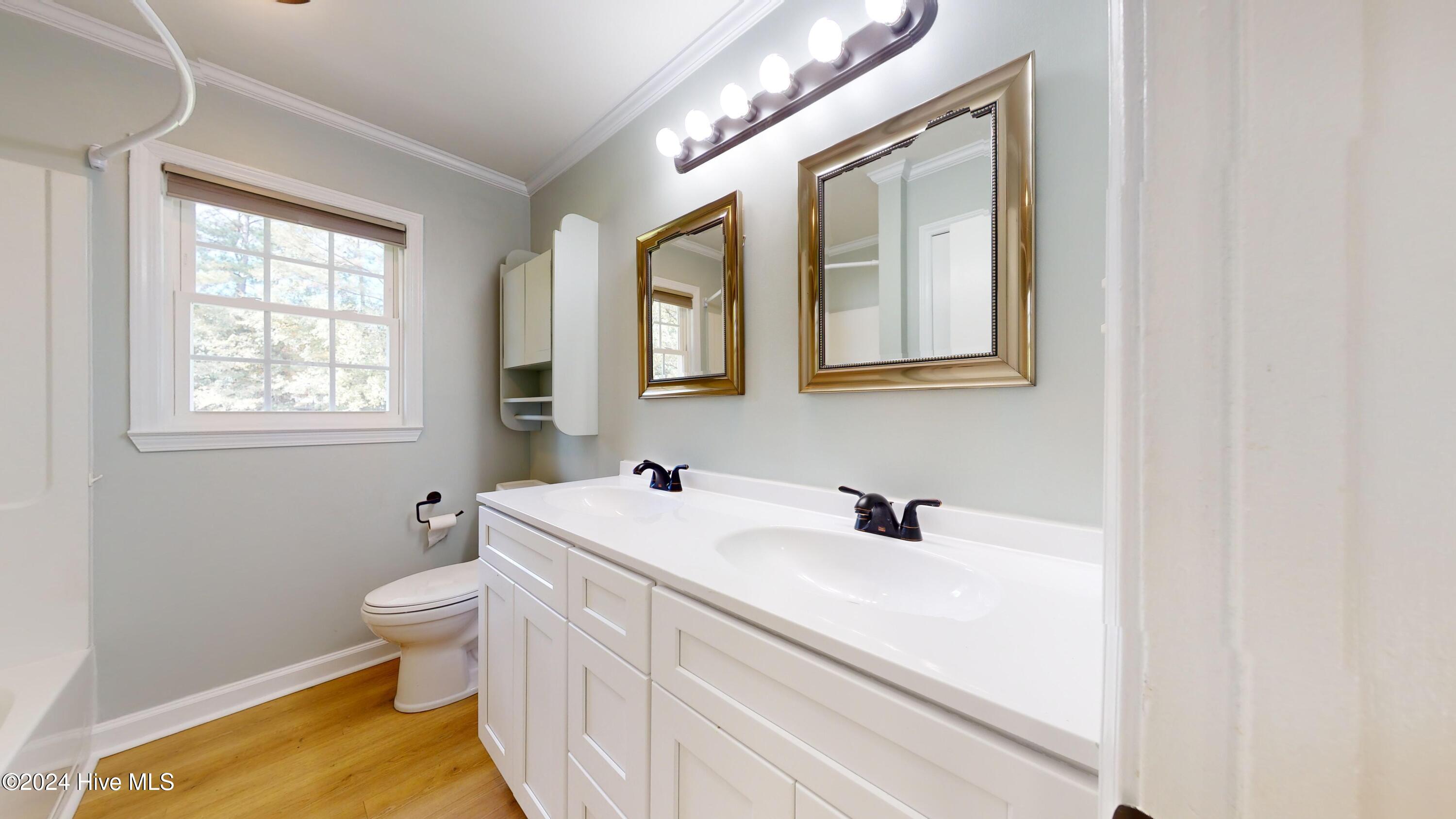 171 Trott Road Richlands, NC 28574 - Photo 10 of 30 171-Trott-Road-11012024_162749