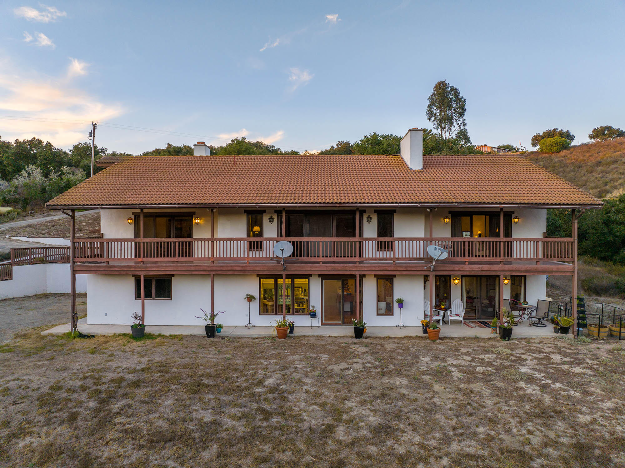 3290 Wild Oak Lompoc, CA 93436 - Photo 17 of 72 Twilight rear - 3290 Wild Oak Road 93436