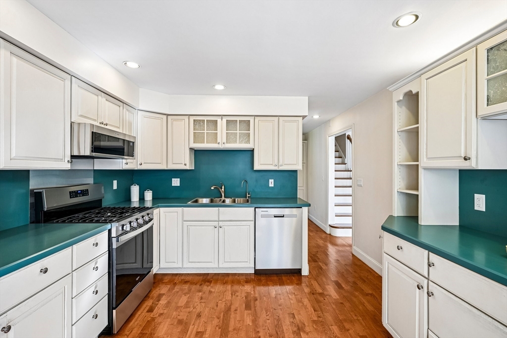 1 Mark Street Manchester, MA 01944 - Photo 13 of 40