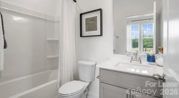 $2,225 | 2635 West Trade Street, Unit TATE, Charlotte, NC 28208