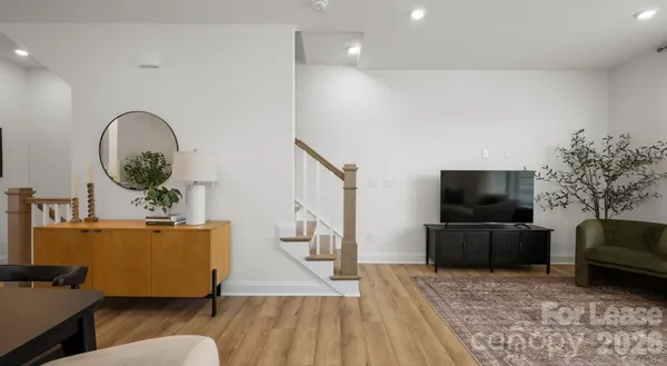 $2,225 | 2635 West Trade Street, Unit TATE, Charlotte, NC 28208