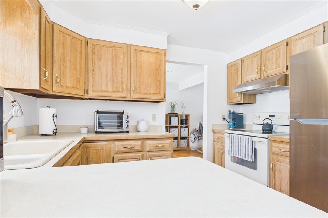 582 Watson Road Perinton, NY 14450 - Photo 13 of 45