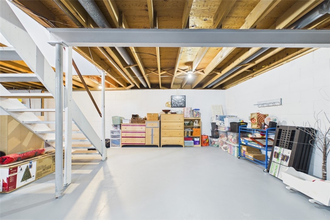 582 Watson Road Perinton, NY 14450 - Photo 38 of 45